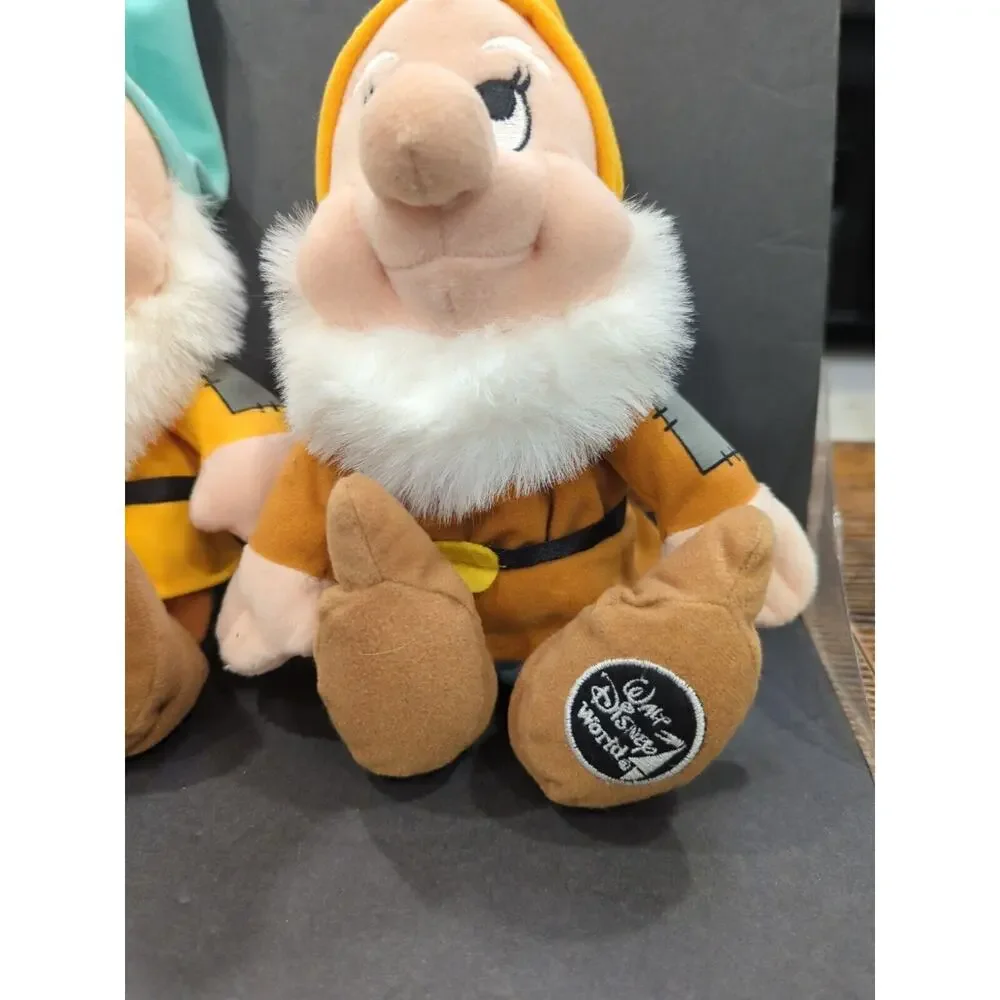 Walt Disney World Plush Mini Beanbag Dopey, Happy, Bashful Dwarfs W/Orig‎ Tag
